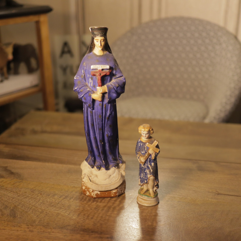 Virgin Mary and Baby Jesus Statue